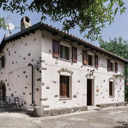 Bosco Littu 2 Holiday home *
